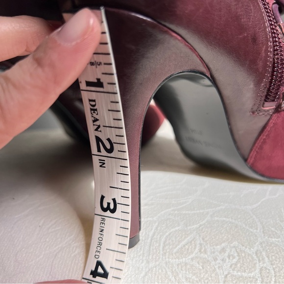 Nine West Maroon Leather Lace-Up Boot Size 5 1/2 - Picture 11 of 12